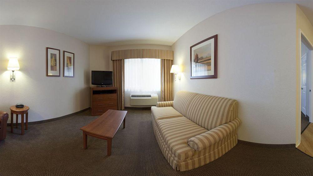 Candlewood Suites Pearland, An Ihg Hotel Стая снимка